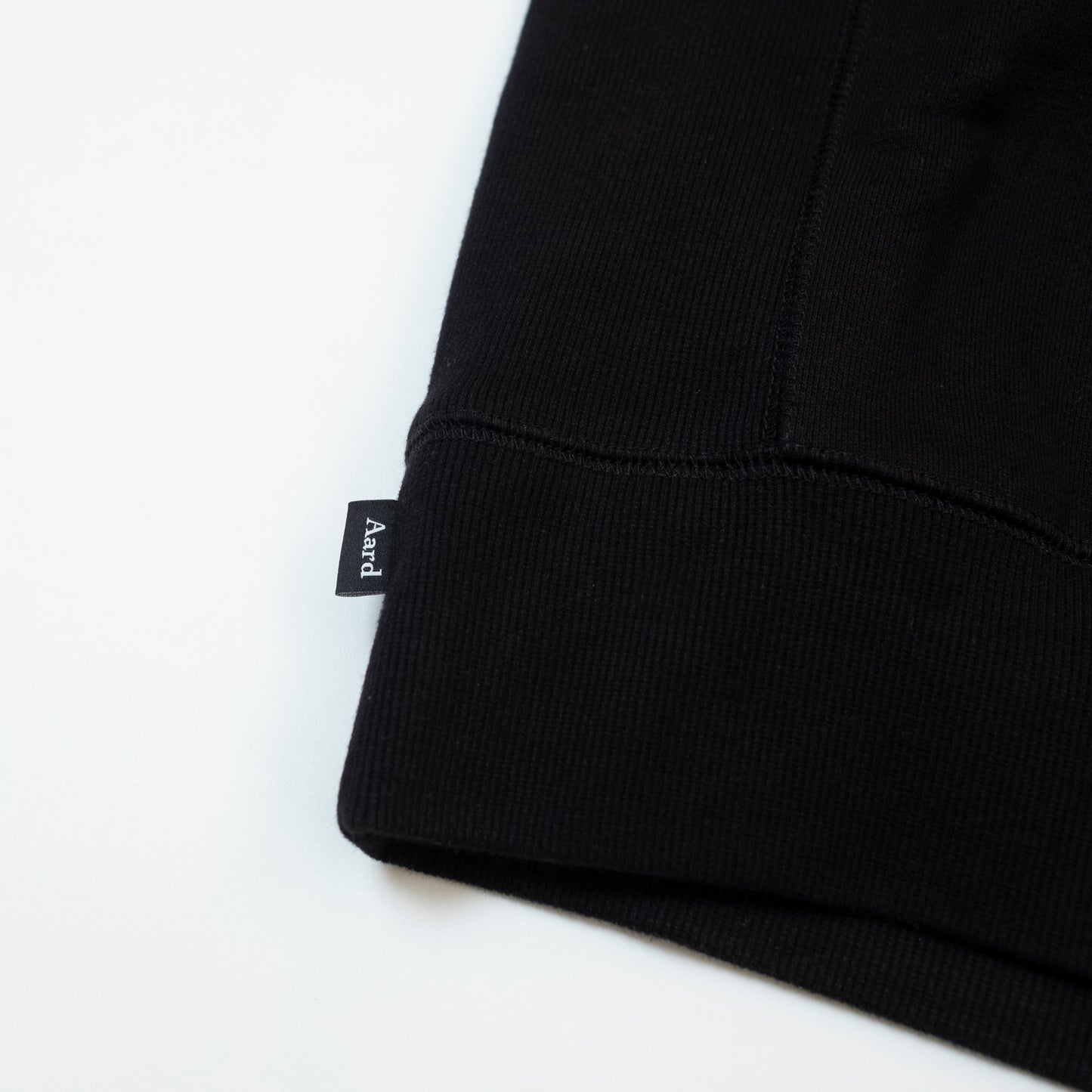 Aard Tokyo Icon Crewneck Black