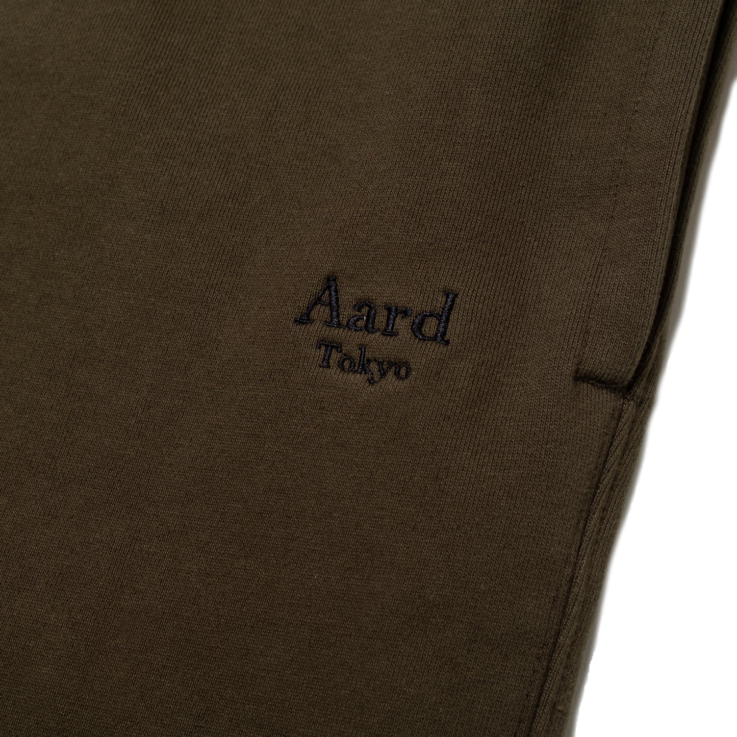 Aard Tokyo Logo Sweat Pant Olive