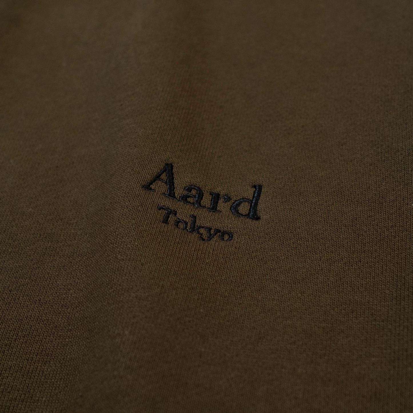 Aard Tokyo Logo Crewneck Olive
