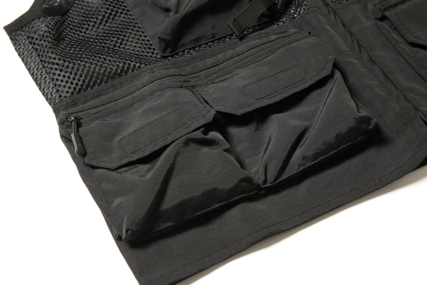 Aard Tokyo Name Field Vest Black