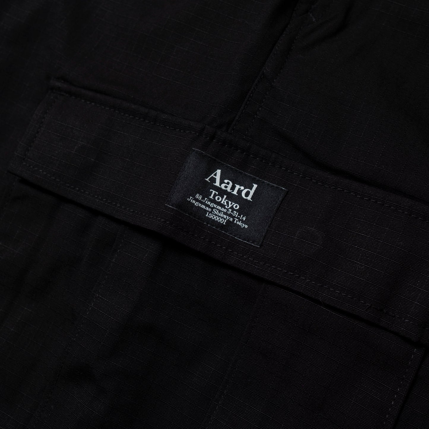 Aard Tokyo Label Field Short Black